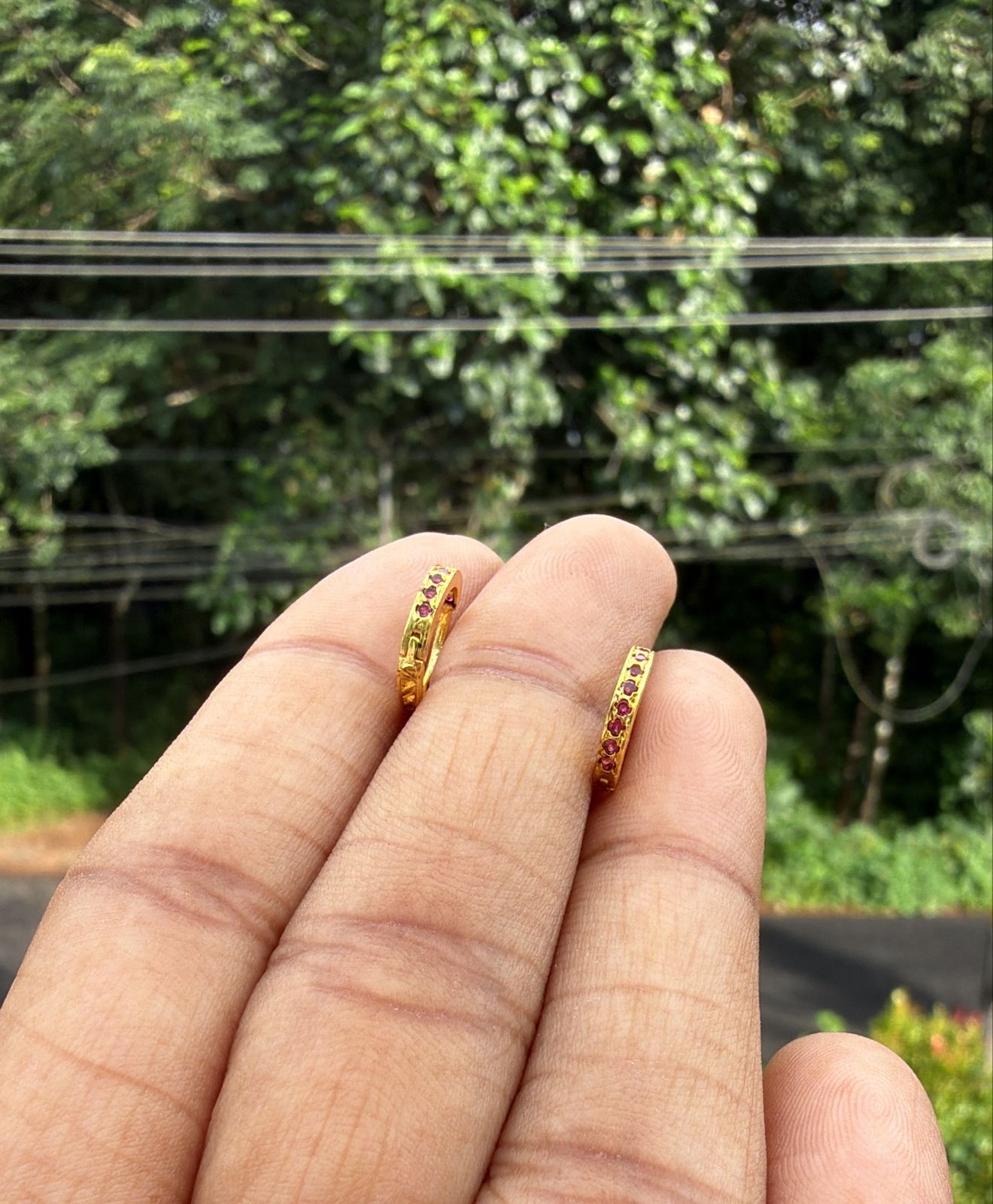 Secondstuds ring simple stone ruby