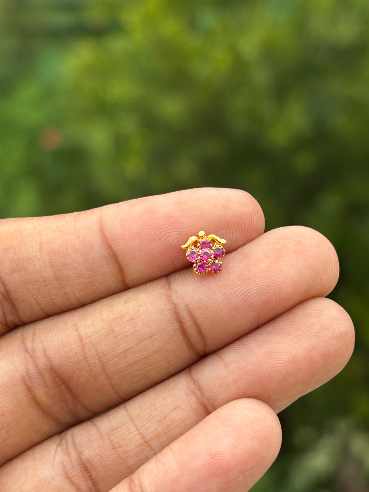 Secondstud/Nosepin