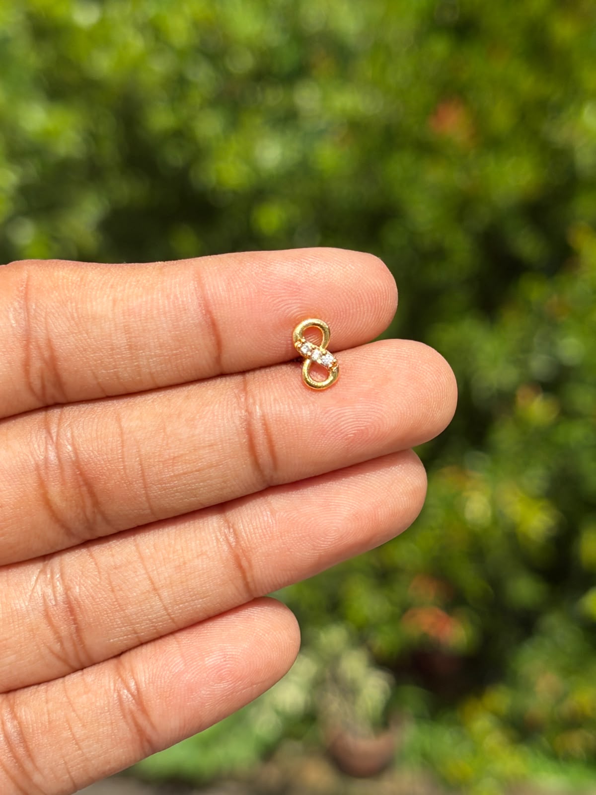 Secondstud/Nosepin