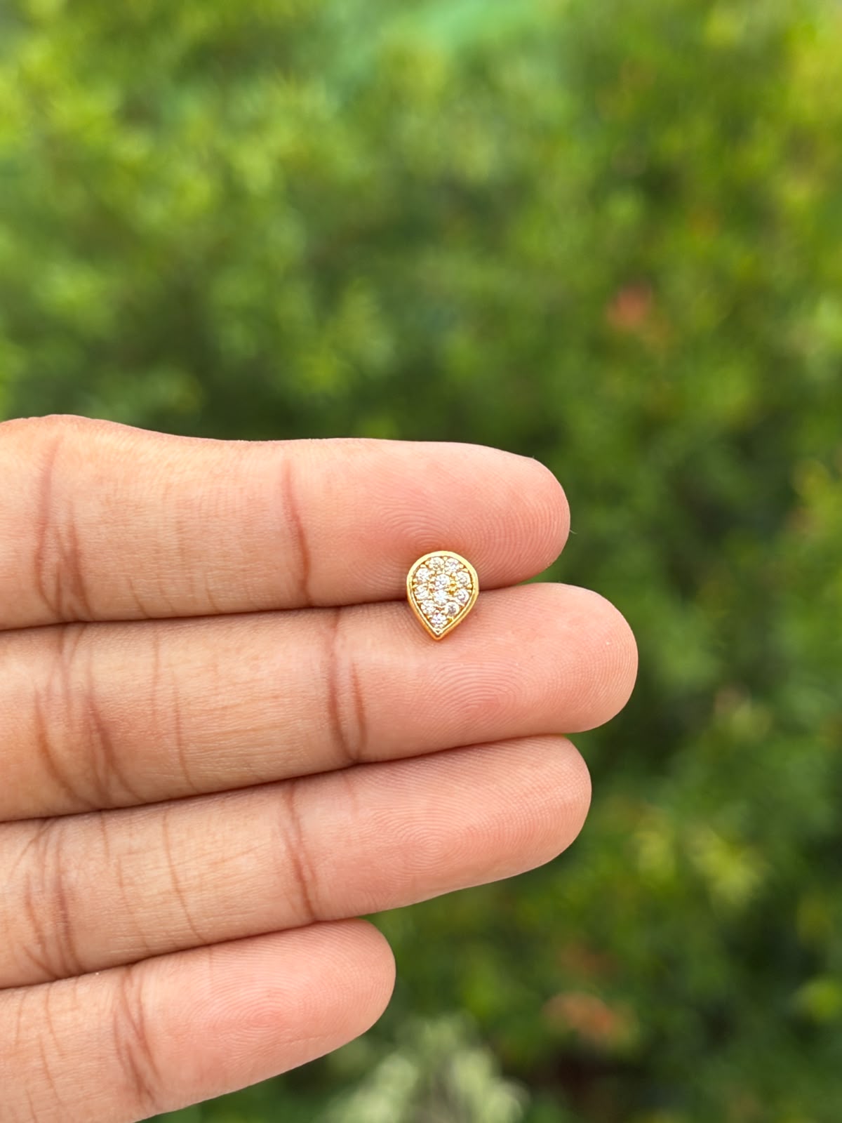 Secondstud/Nosepin
