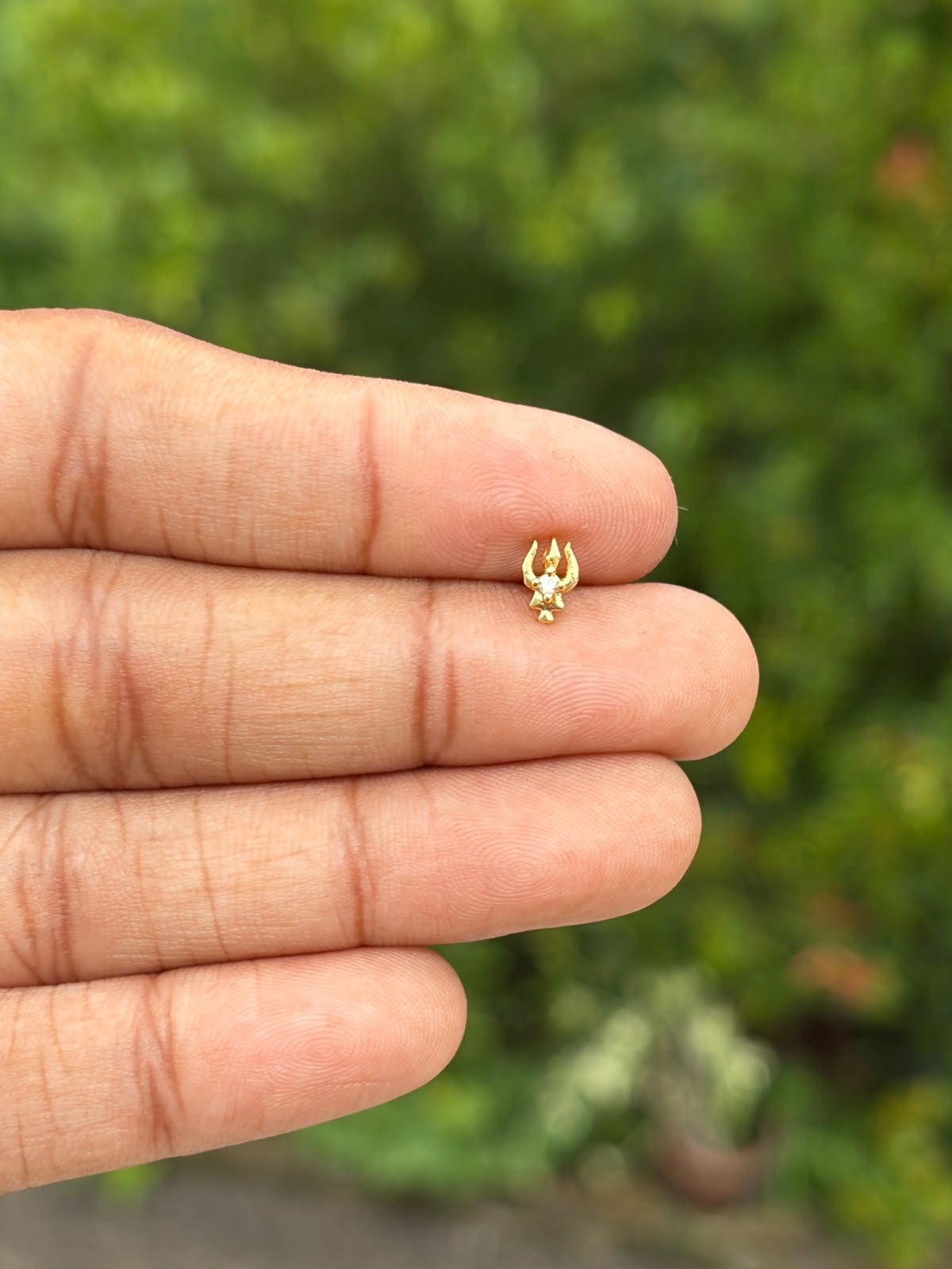 Secondstud/Nosepin