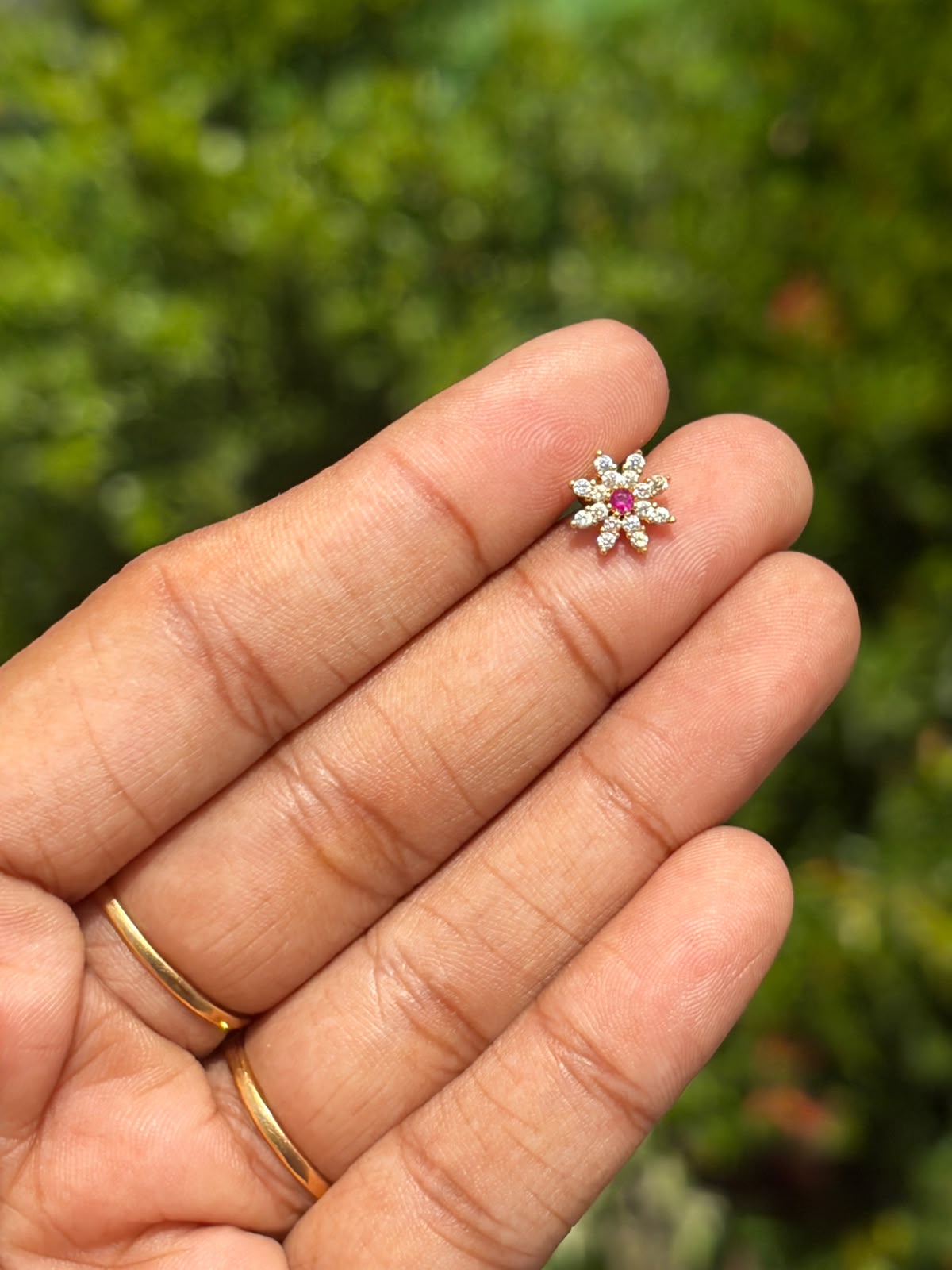 Secondstud/Nosepin